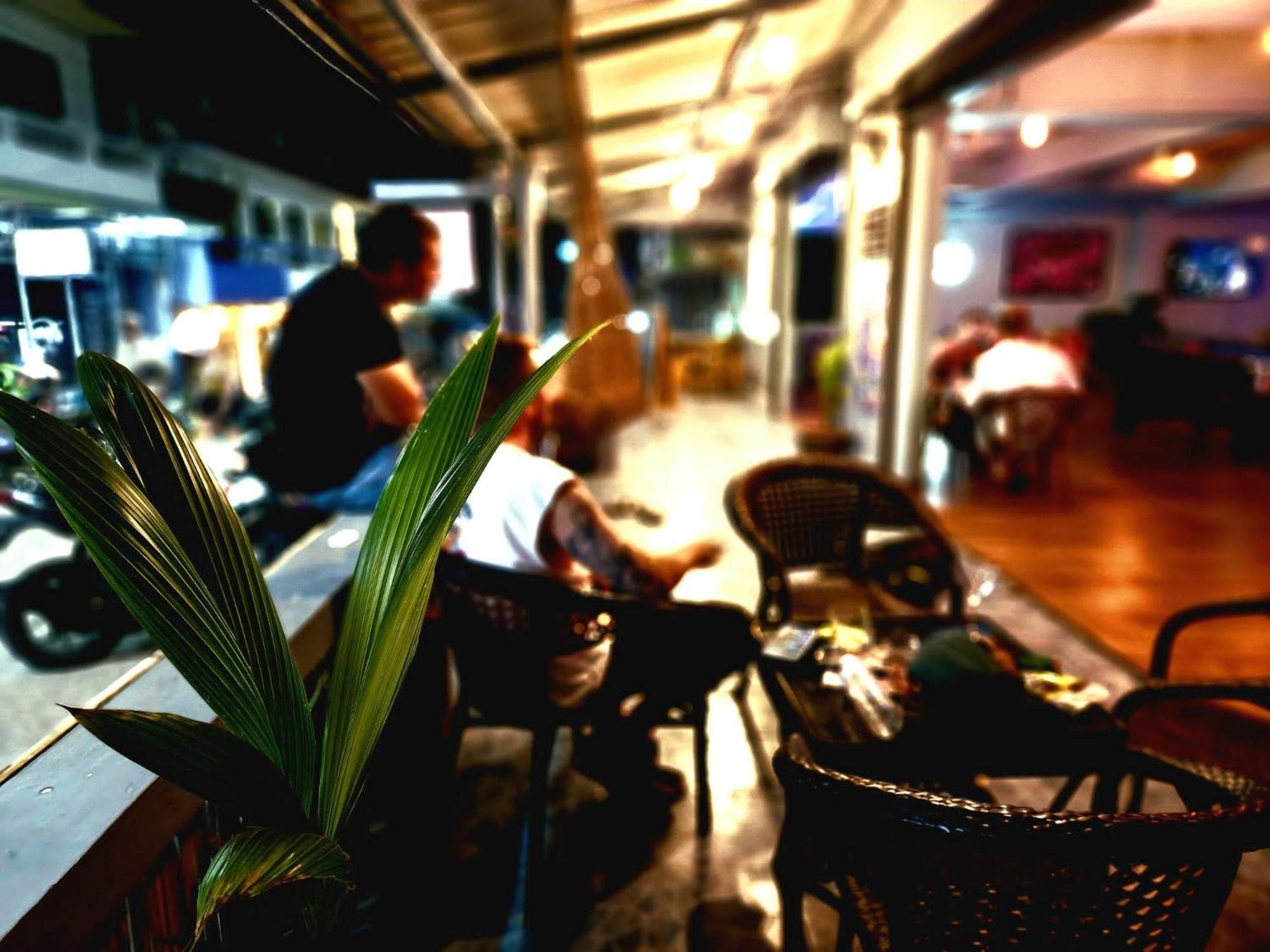 Tiki Tribe Bar & Hostel Ko Tao Dış mekan fotoğraf