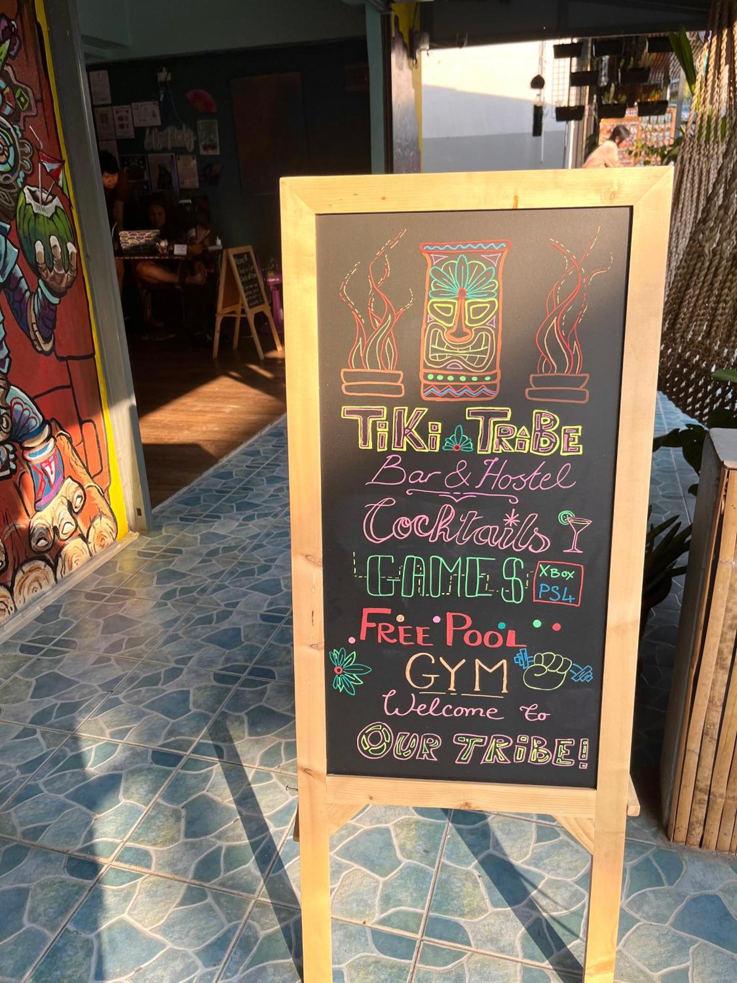 Tiki Tribe Bar & Hostel Ko Tao Dış mekan fotoğraf