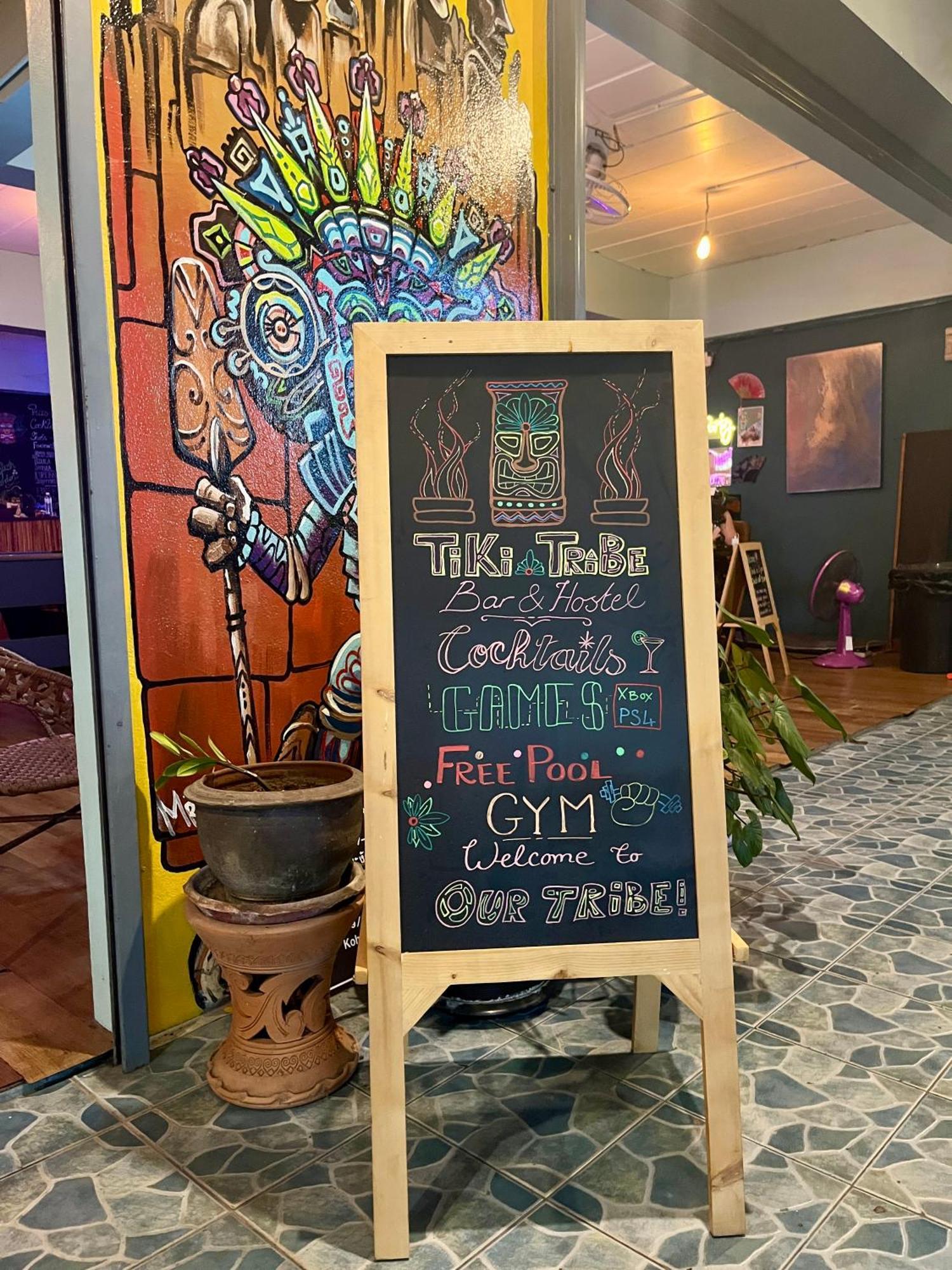 Tiki Tribe Bar & Hostel Ko Tao Dış mekan fotoğraf