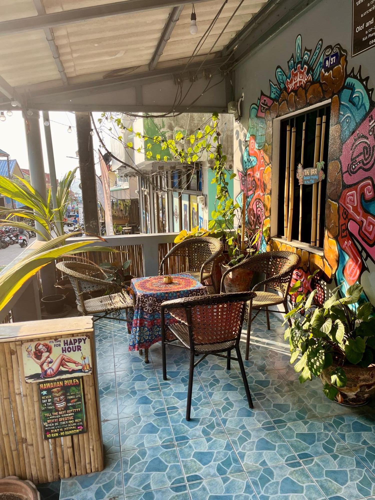 Tiki Tribe Bar & Hostel Ko Tao Dış mekan fotoğraf
